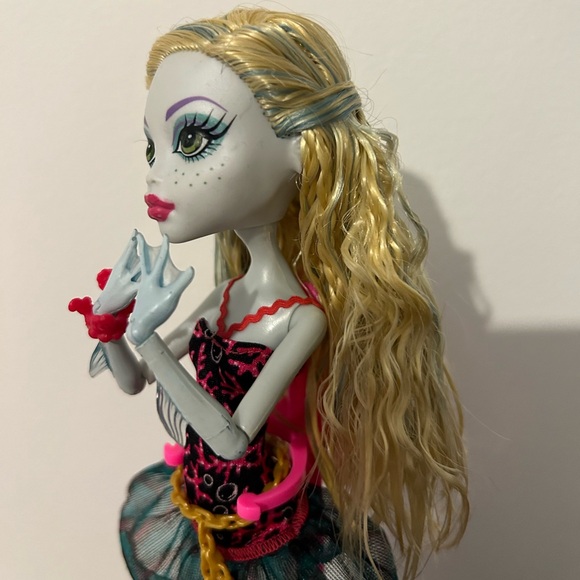 Monster High Doll Dance Class Lagoona Blue (G1) - Picture 3 of 5